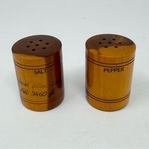 Vintage Wood Barrel Souvenir Salt and Pepper Shakers Lookout Mountain Colorado